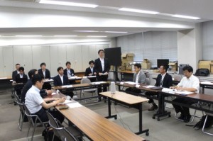 ウェブ方式を併用して開かれた協議会