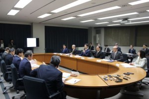 県庁で開かれた四者協議会